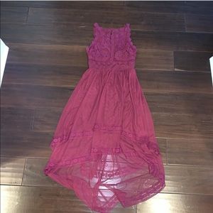 Francesca’s burgundy lace dress